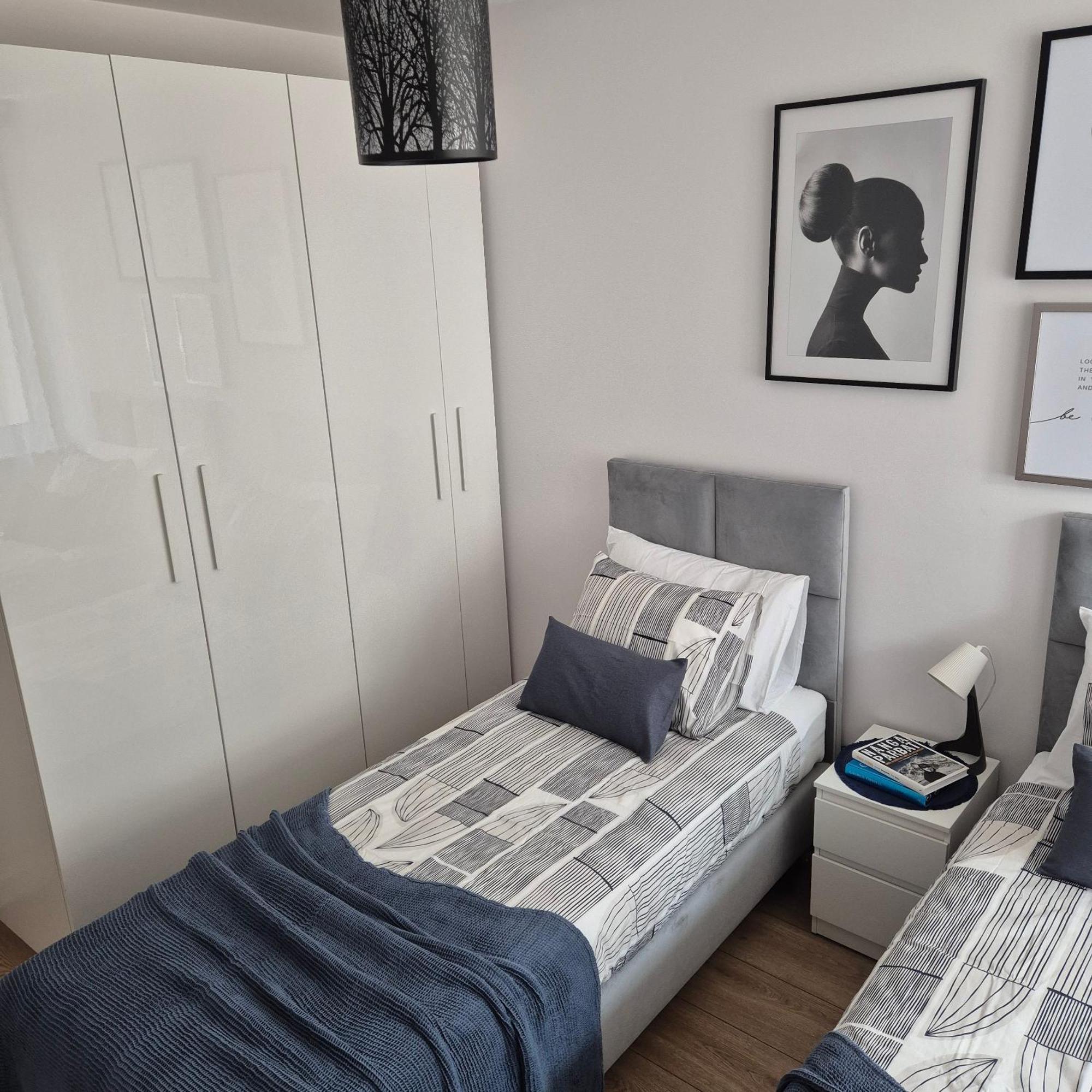 Apartament Near Sky Tower Вроцлав Екстериор снимка