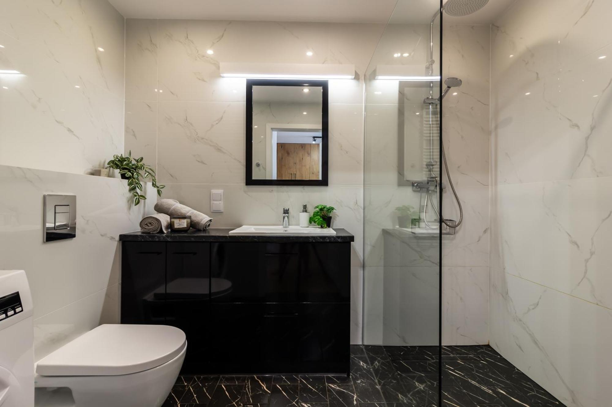 Apartament Near Sky Tower Вроцлав Екстериор снимка